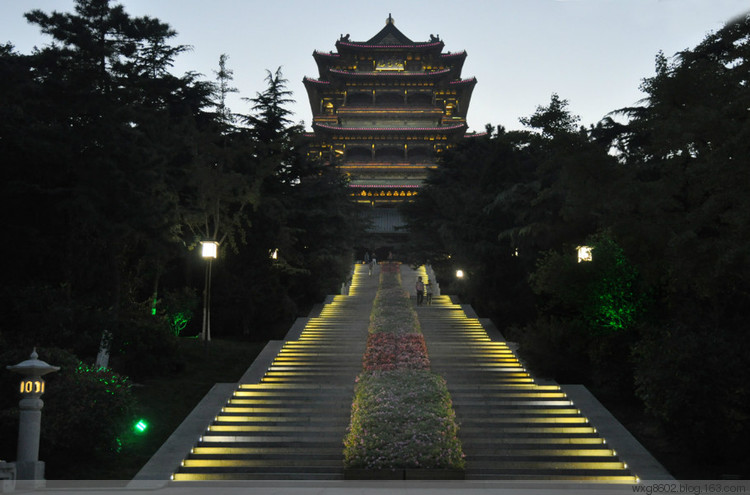 威海環(huán)翠樓亮化