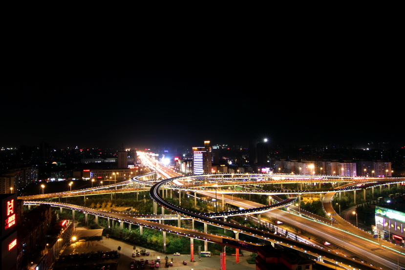 北園高架橋夜景